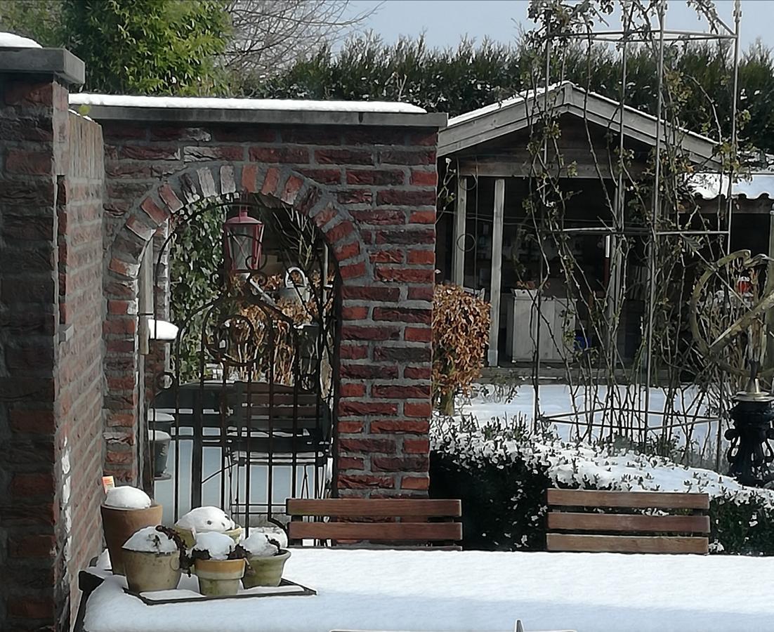 Bed and Breakfast La Rose Pelt Екстер'єр фото